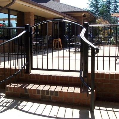 1_Cast-Iron-Gate-commercial