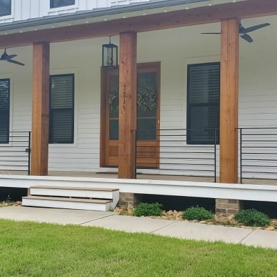 1_Exterior-Horizontal-Porch